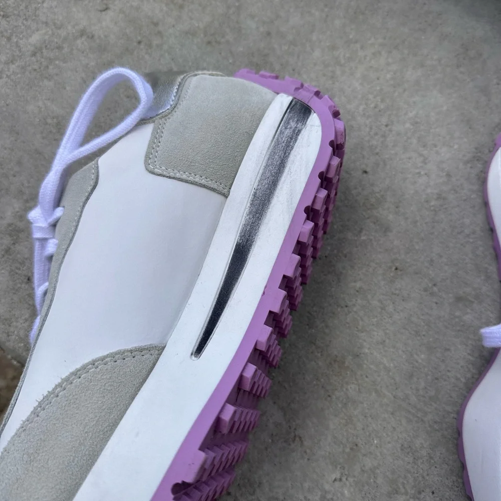 Valentino White and Gray Athletic Sneakers with Retro Design - Picture 8 of 10